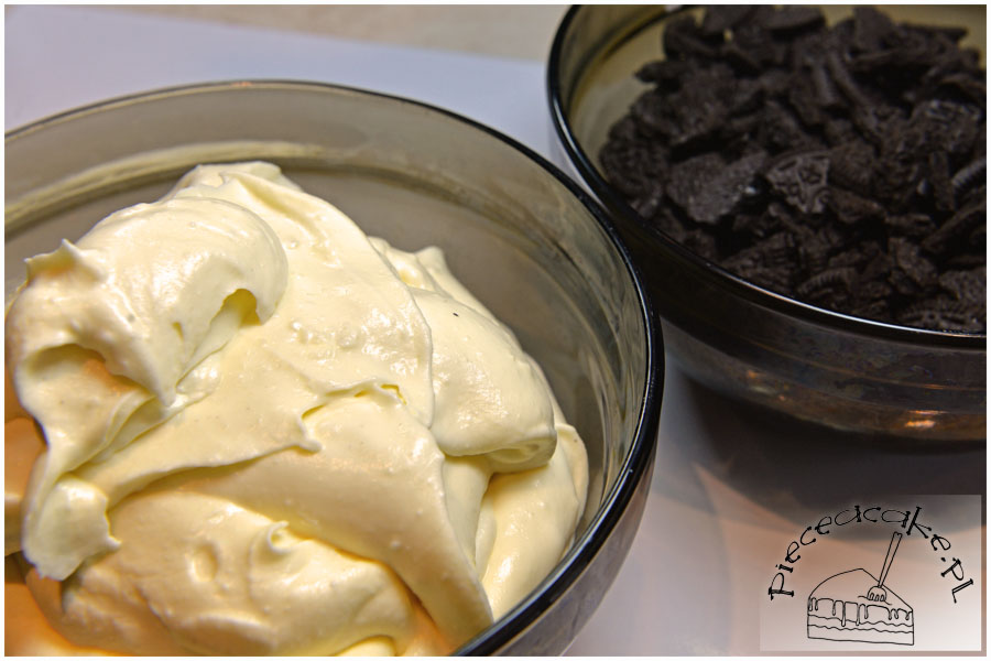 Tort Potwór - krem oreo