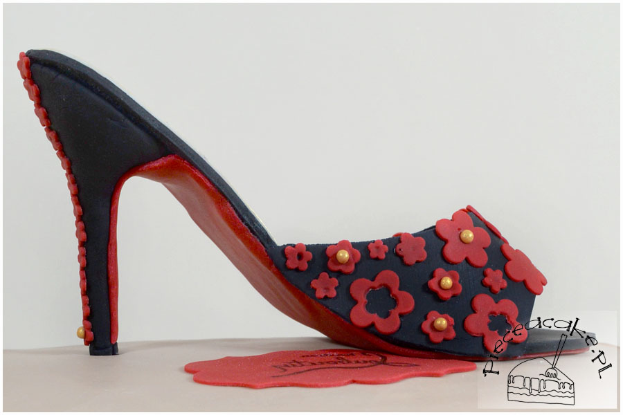 Szpilka Louboutin