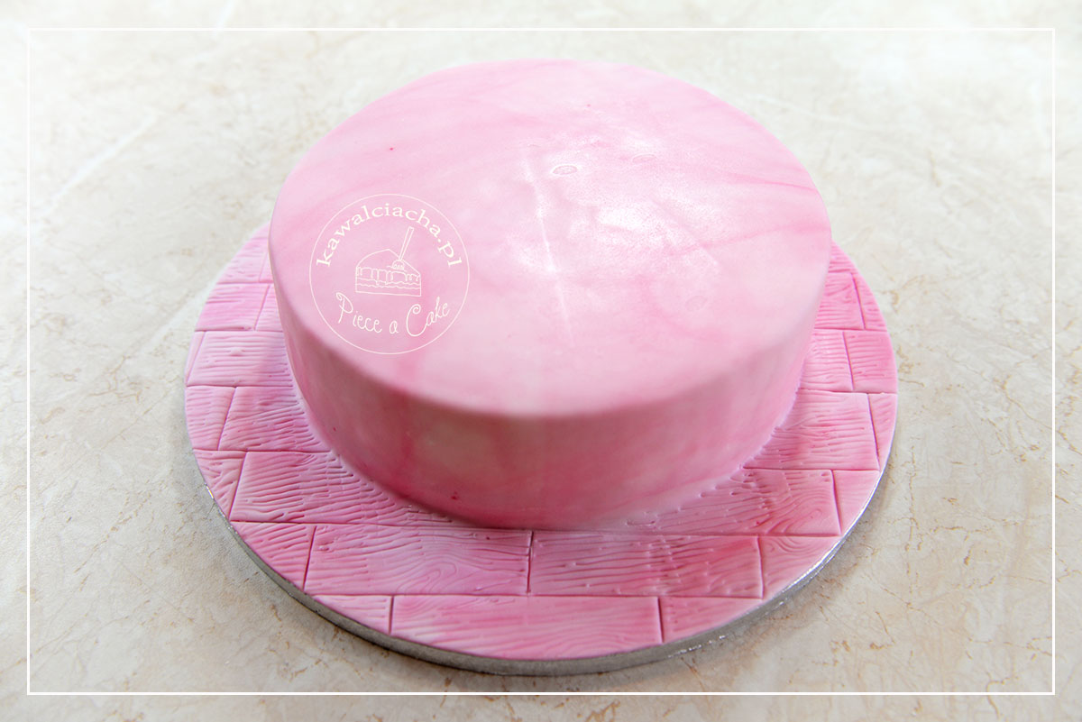 różowy tort dla dziewczynki